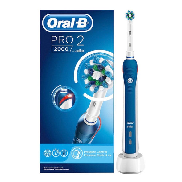 Oral B Pro 2000 toothbrush